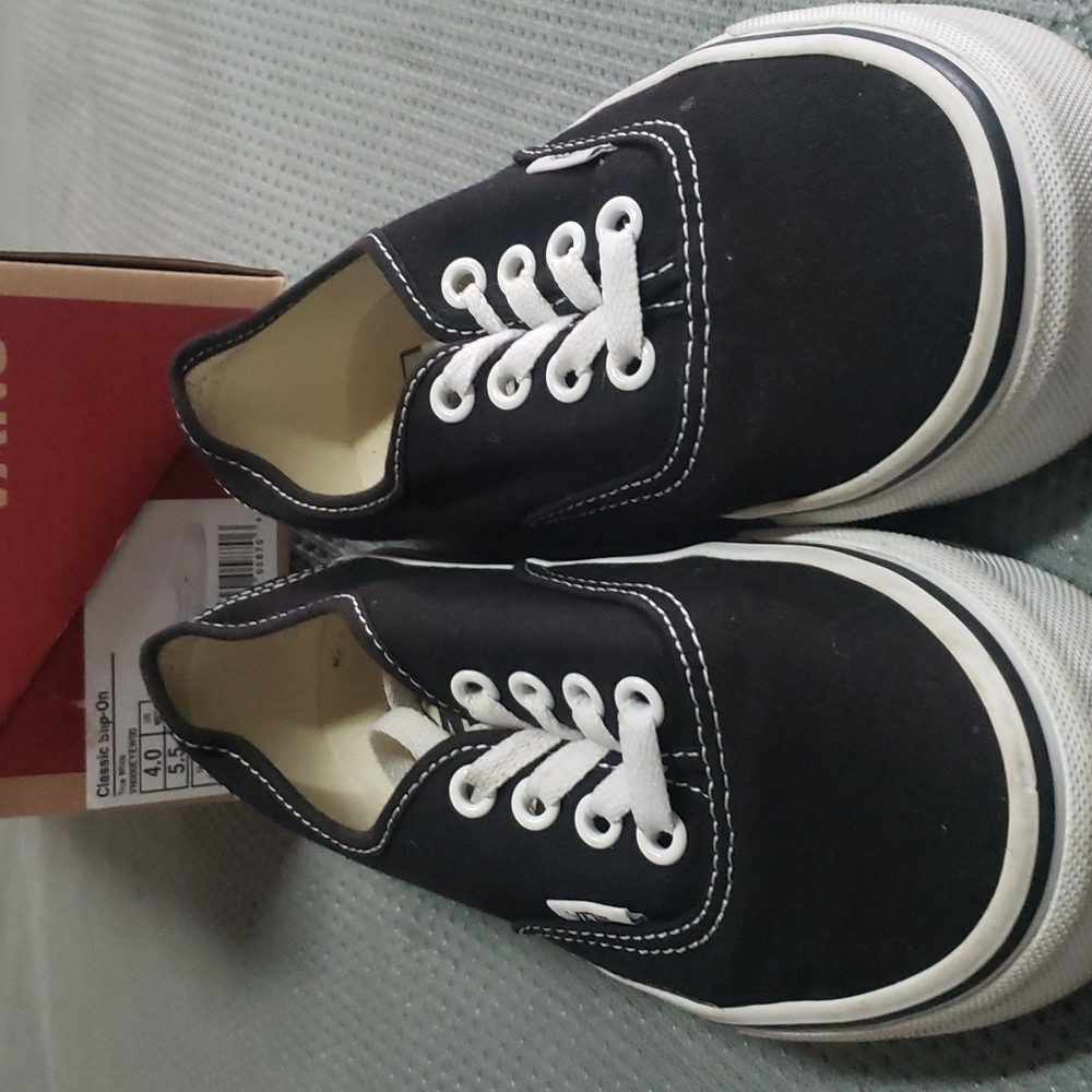 Black Vans